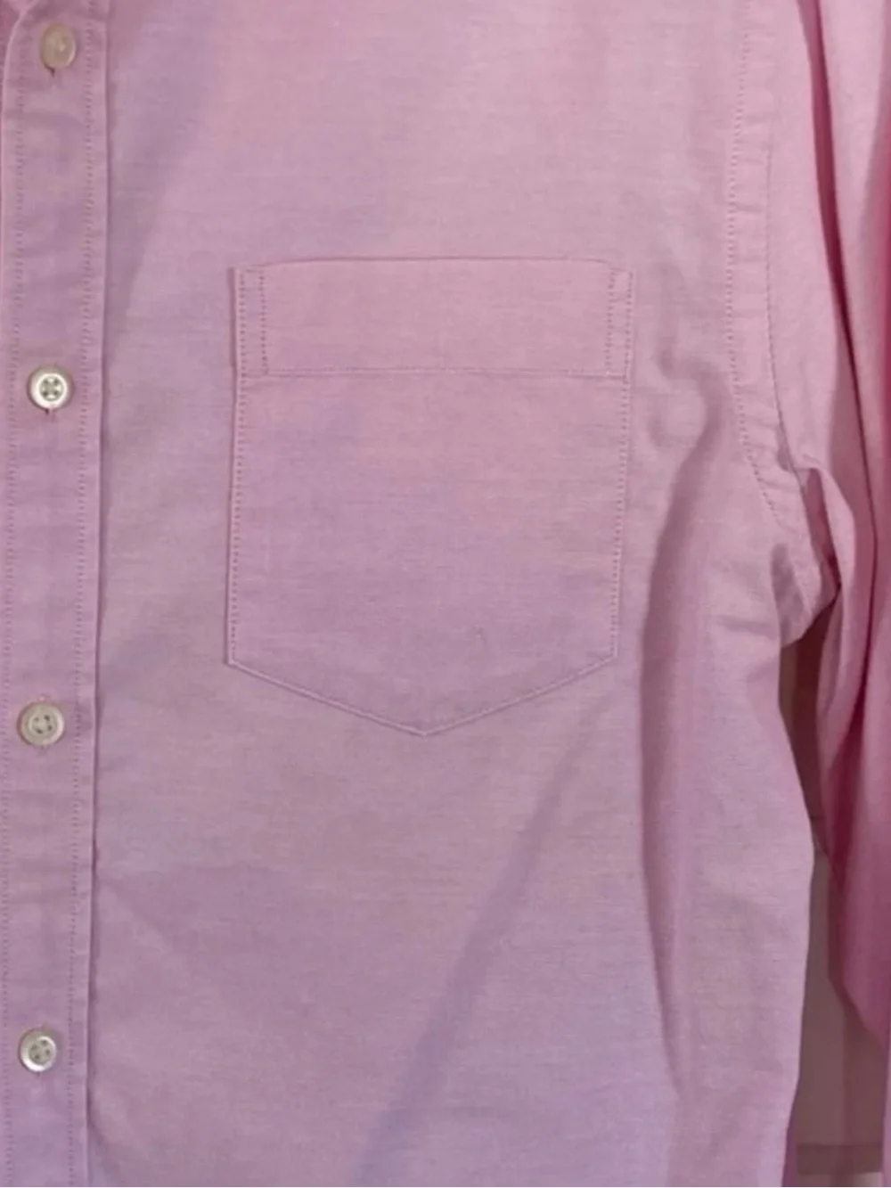 Banana Republic Men's Grant Fit Light Pink Button-Down Dress Shirt. Size Smal